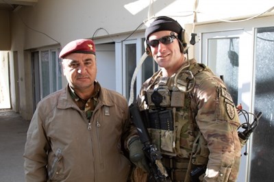 US soldier Peshmerga.jpg
